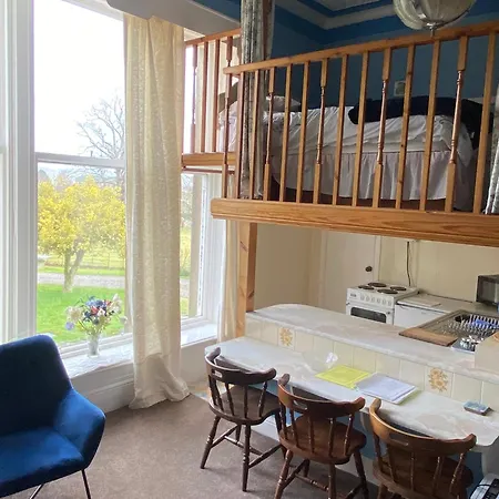 Apartament Bellfield Country *