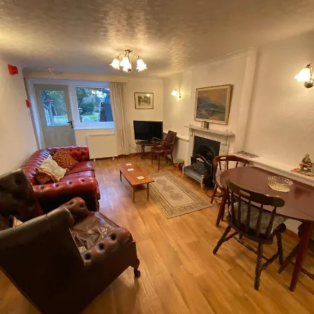 Bellfield Country * מסהאם