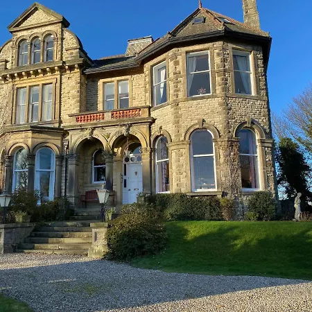 Апартаменты Bellfield Country *