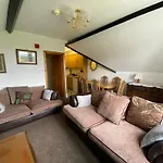 Bellfield Country * Masham